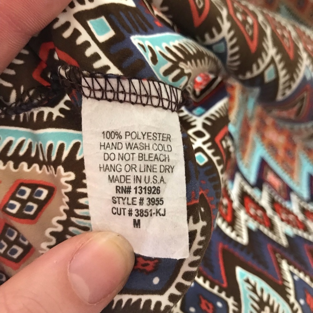 Francesca’s Tribal Print Shift Dress - Picture 4 of 5